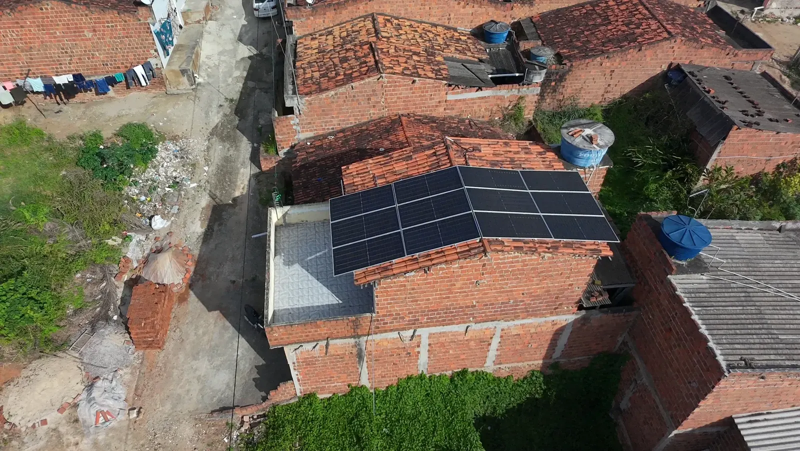 Painéis solares instalados em residência
